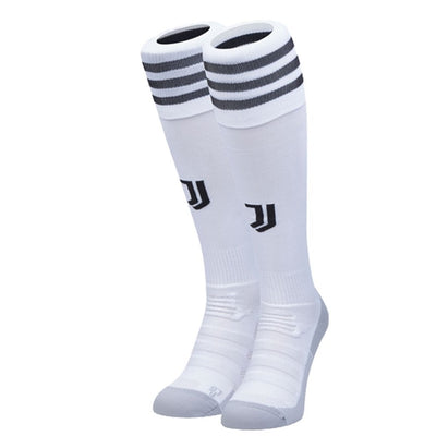 Juventus Home Football Kit 2018/19